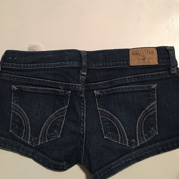 Hollister daisy dukes - Picture 2 of 3