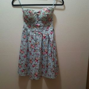 Summer dress - worn once