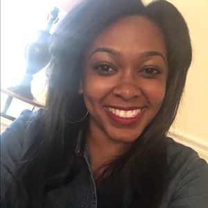 Meet your Posher, Tiera