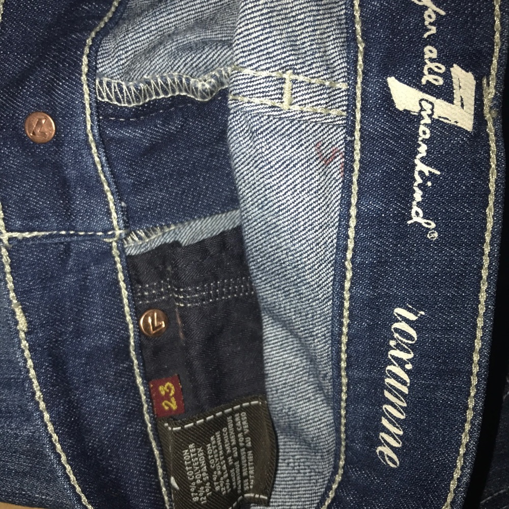 Jeans - Picture 3 of 3