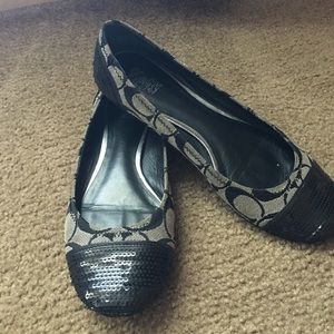 Coach flats