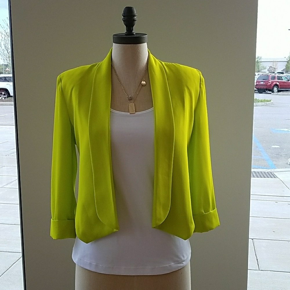 NWT Arden B Electric Lime Blazer