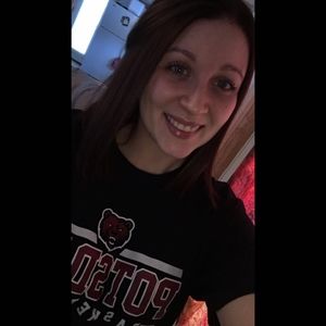 Meet your Posher, Alyshia