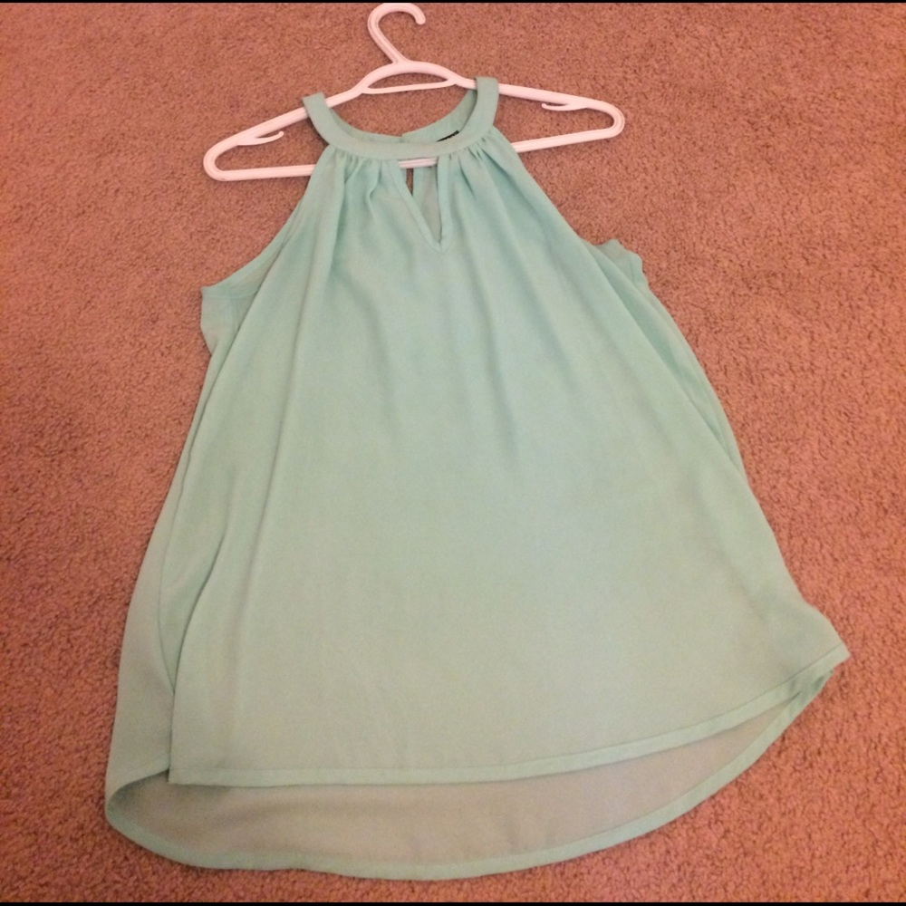 PRICE DROP - Sheer mint green flowy blouse