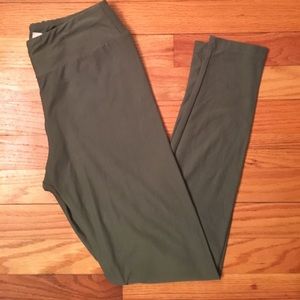 Lularoe olive green leggings