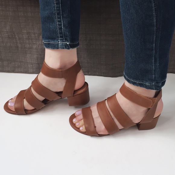 ❤️ Cognac strappy Velcro sandal 1 LEFT!!!! - Picture 7 of 8