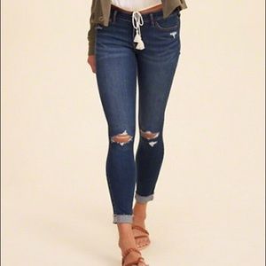Hollister crop jeans size 1