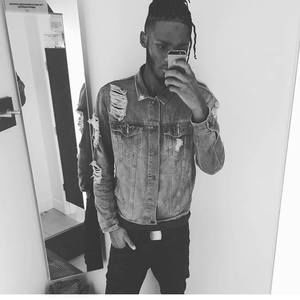 Meet your Posher, Howard