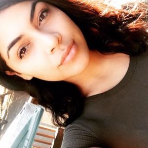 Meet your Posher, Araceli