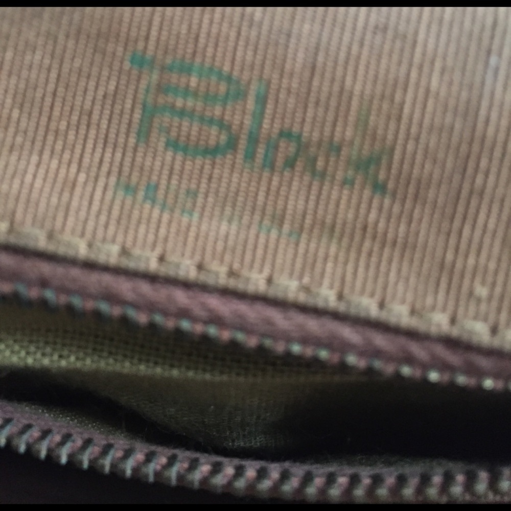 Block Vintage Handbag - Picture 2 of 4
