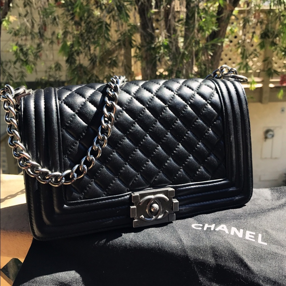 Black leather chain bag