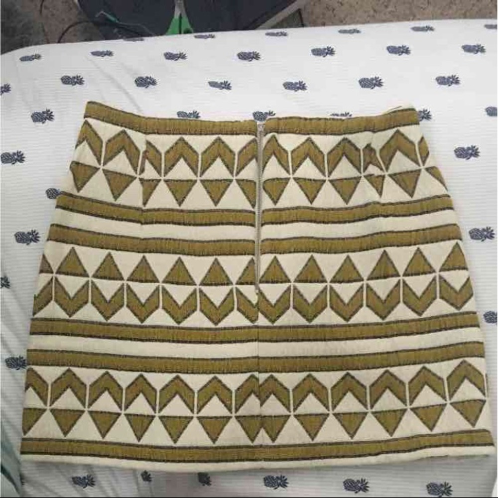 Mini skirt - Picture 3 of 3