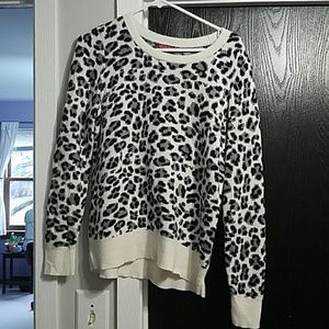 Leopard pullover sweater
