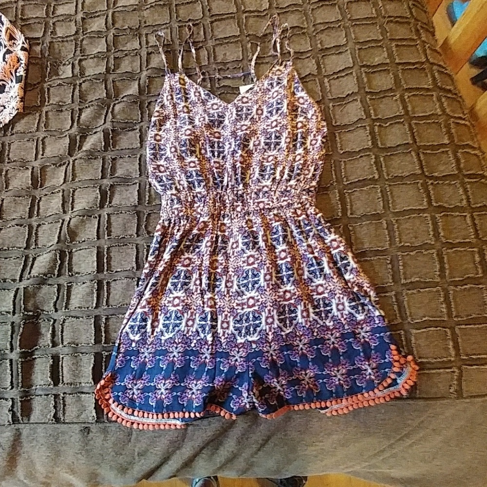NWT Adorable LF ROMPER