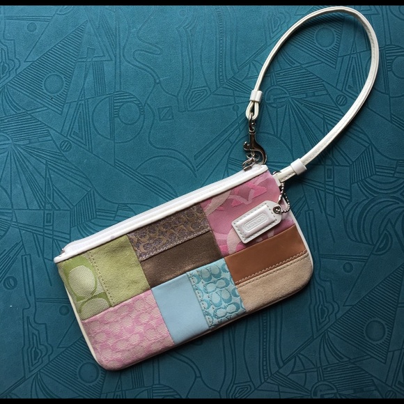 Coach colorful wristlet - Picture 3 of 6