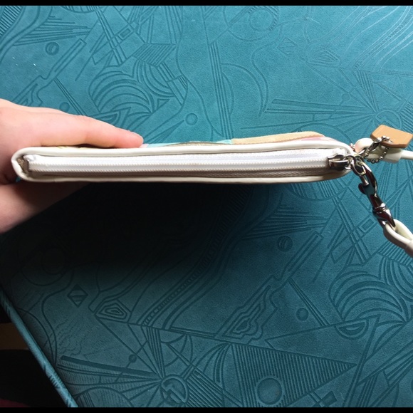 Coach colorful wristlet - Picture 5 of 6