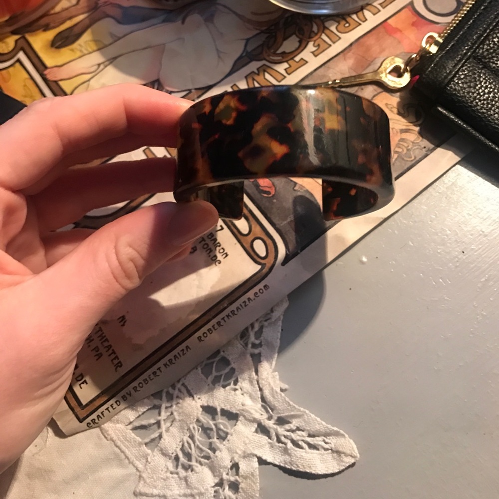 Banana republic tortoise shell cuff