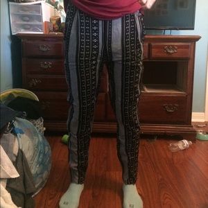 Long patterned pants