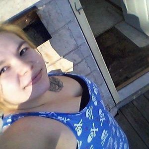 Meet your Posher, Nikkita