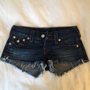 True Religion Joey cut-off shorts size 25