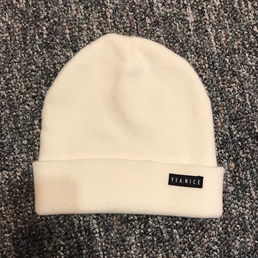 Yea.nice white beanie