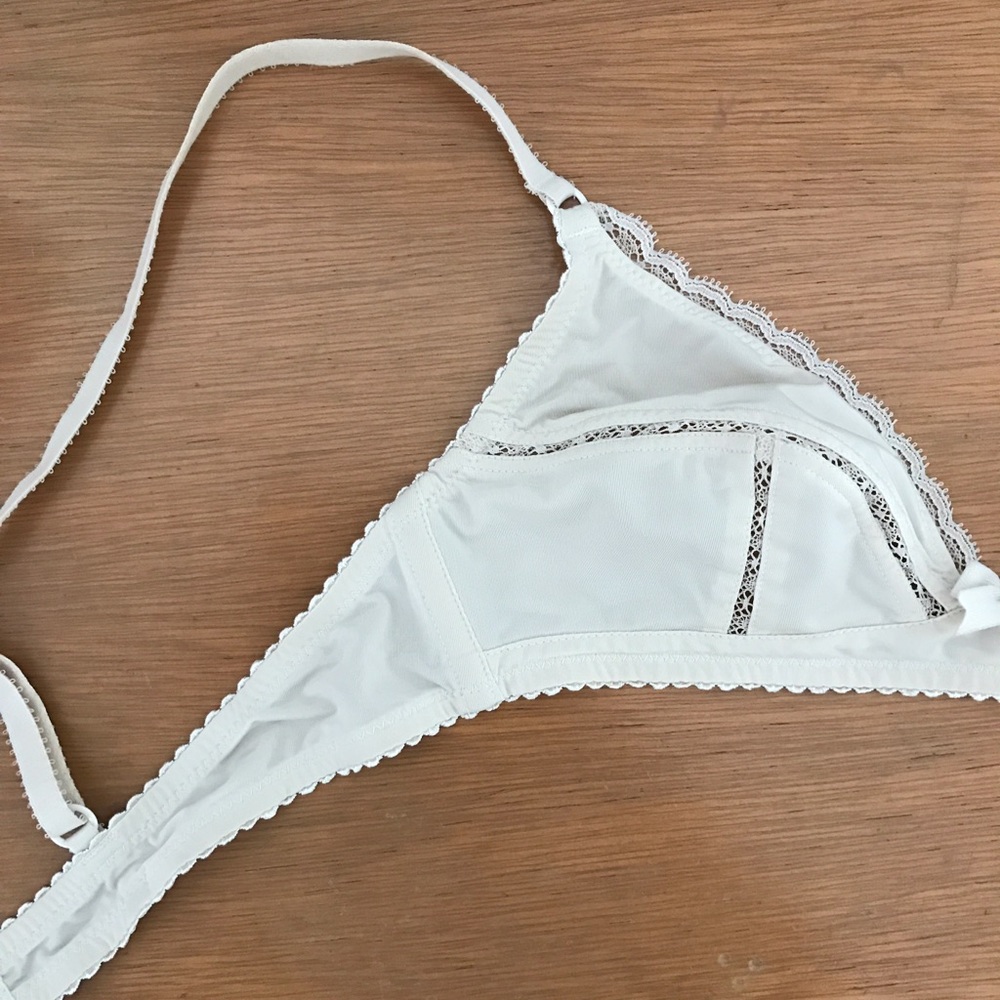 HUIT lingerie bra