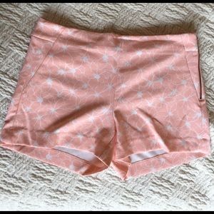 Adorable pink floral shorts