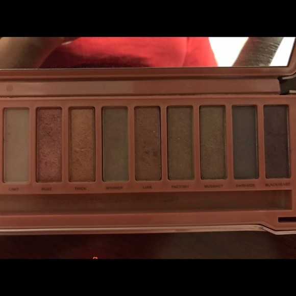Naked 3 Palette - Picture 3 of 4