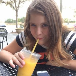 Meet your Posher, Lee