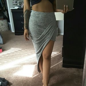 Grey skirt