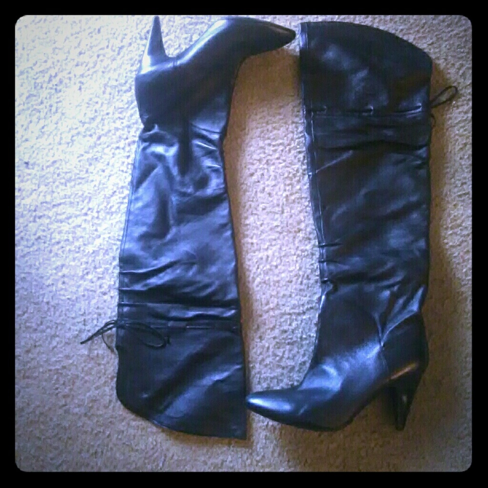 Over The Knee Guess Boots