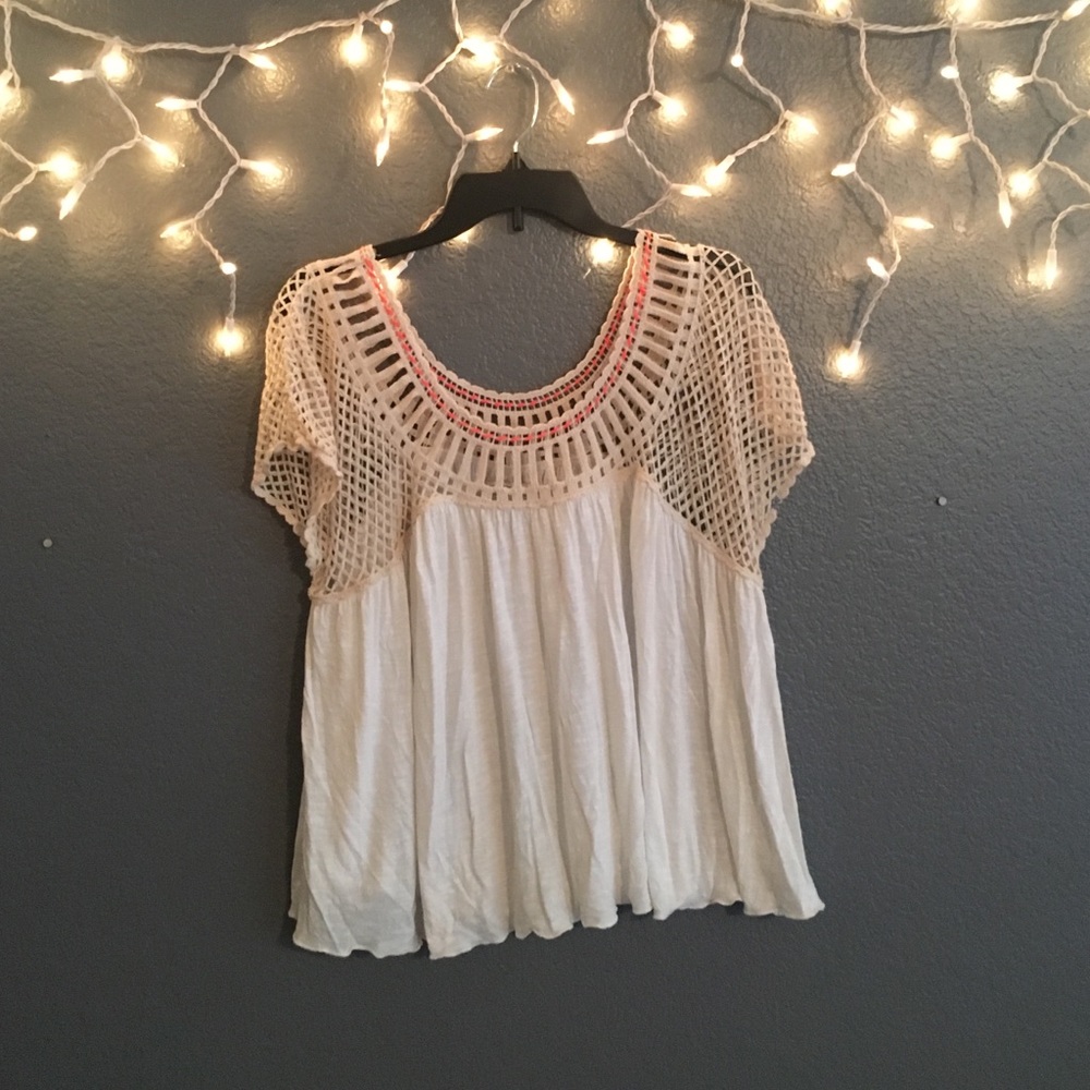 AMERICAN EAGLE FLOWY SHIRT🌺
