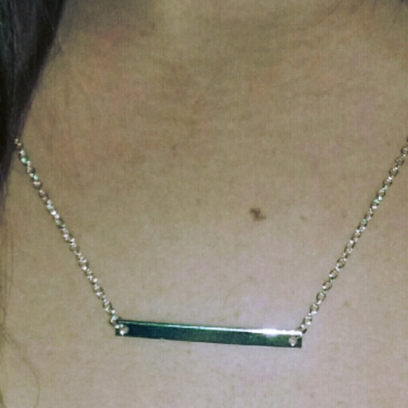New Silver Minimalistic Style Bar Necklace - Picture 3 of 4