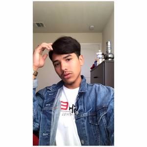 Meet your Posher, Jonathan