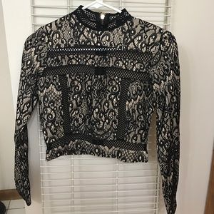 Long Sleeve Lace Crop Top