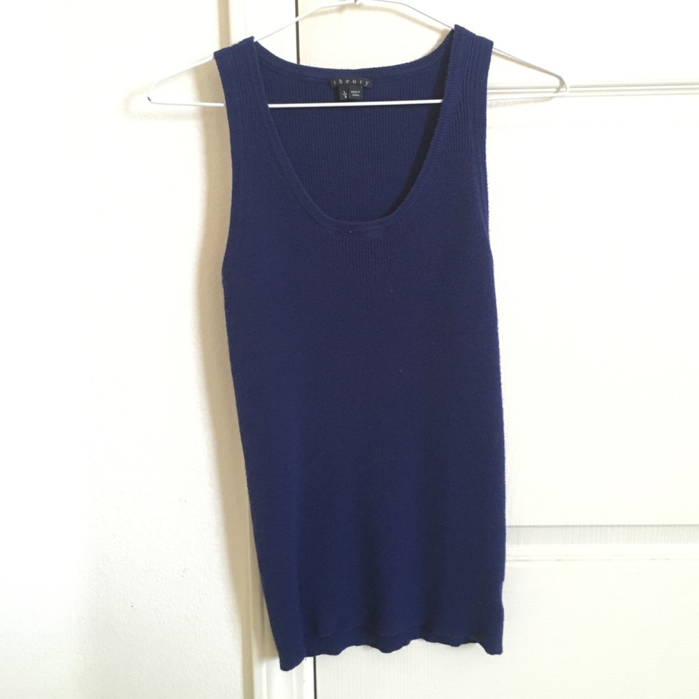 Sweater tank