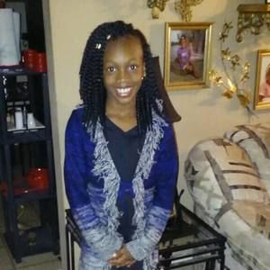 Meet your Posher, Emmanuel