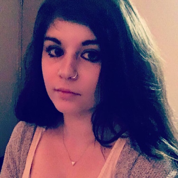 Meet your Posher, Jamie - Picture 2 of 2