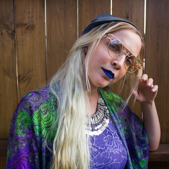 Last! Clear Trend Aviator Gold Rim Hipster Sunnies - Picture 2 of 4