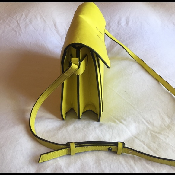 Neon yellow Zara satchel side bag - Picture 4 of 5