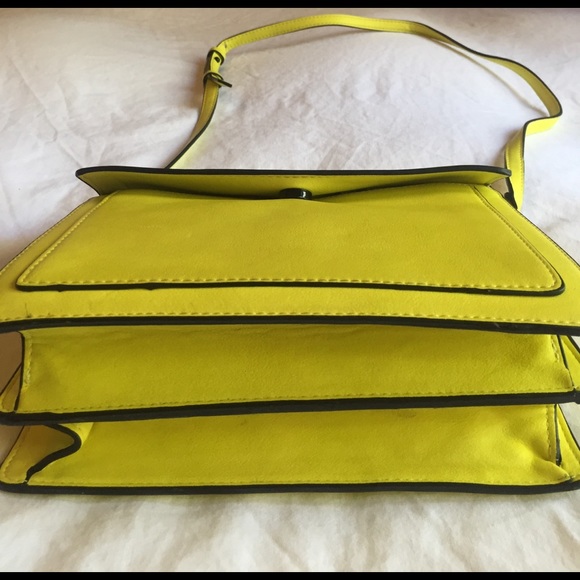Neon yellow Zara satchel side bag - Picture 5 of 5