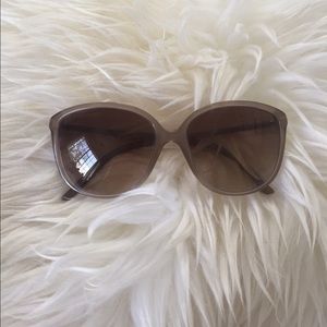 Burberry nude sunglasses