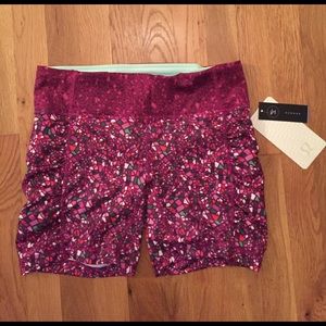 Lululemon speed track shorts size 8 Women's