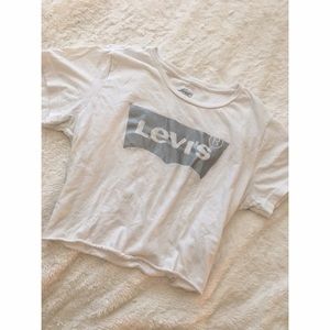 Levi's go forth tee