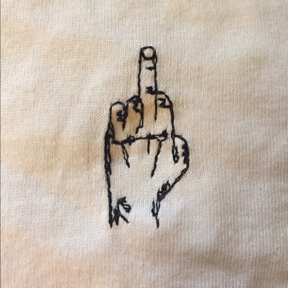 middle finger tshirt - Picture 4 of 4
