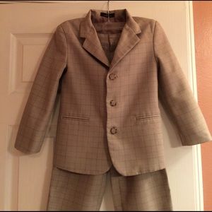 Adorable little boys suit