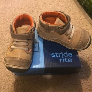 Stride Rite Boys Shoes. Baby. Size 5.5. Retail $50