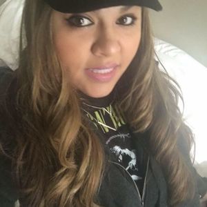 Meet your Posher, Gabriela