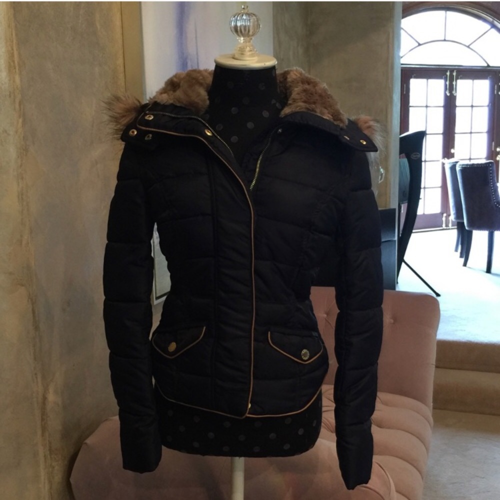 Beautiful faux fur navy blue jacket size small