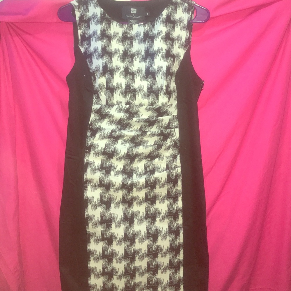 Knee-Length Sleeveless Dress